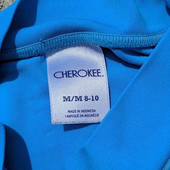 🌟 Two OP & Cherokee Rash Guards Size Mediu - Picture 5 of 6